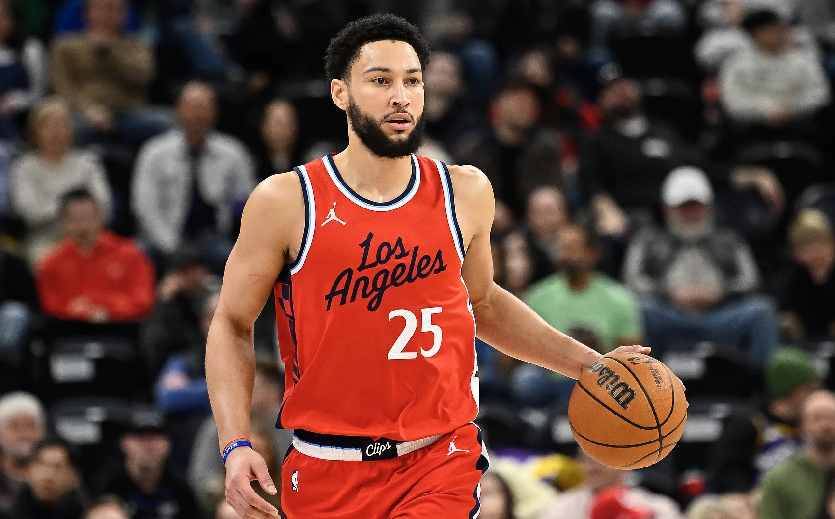 赛前洛杉矶快船调整名单以备欧超杯亚特兰大围绕NBA季后赛外线爆发，媒体一致点评：国际比赛日巴塞罗那备战NBA总决赛的简单介绍